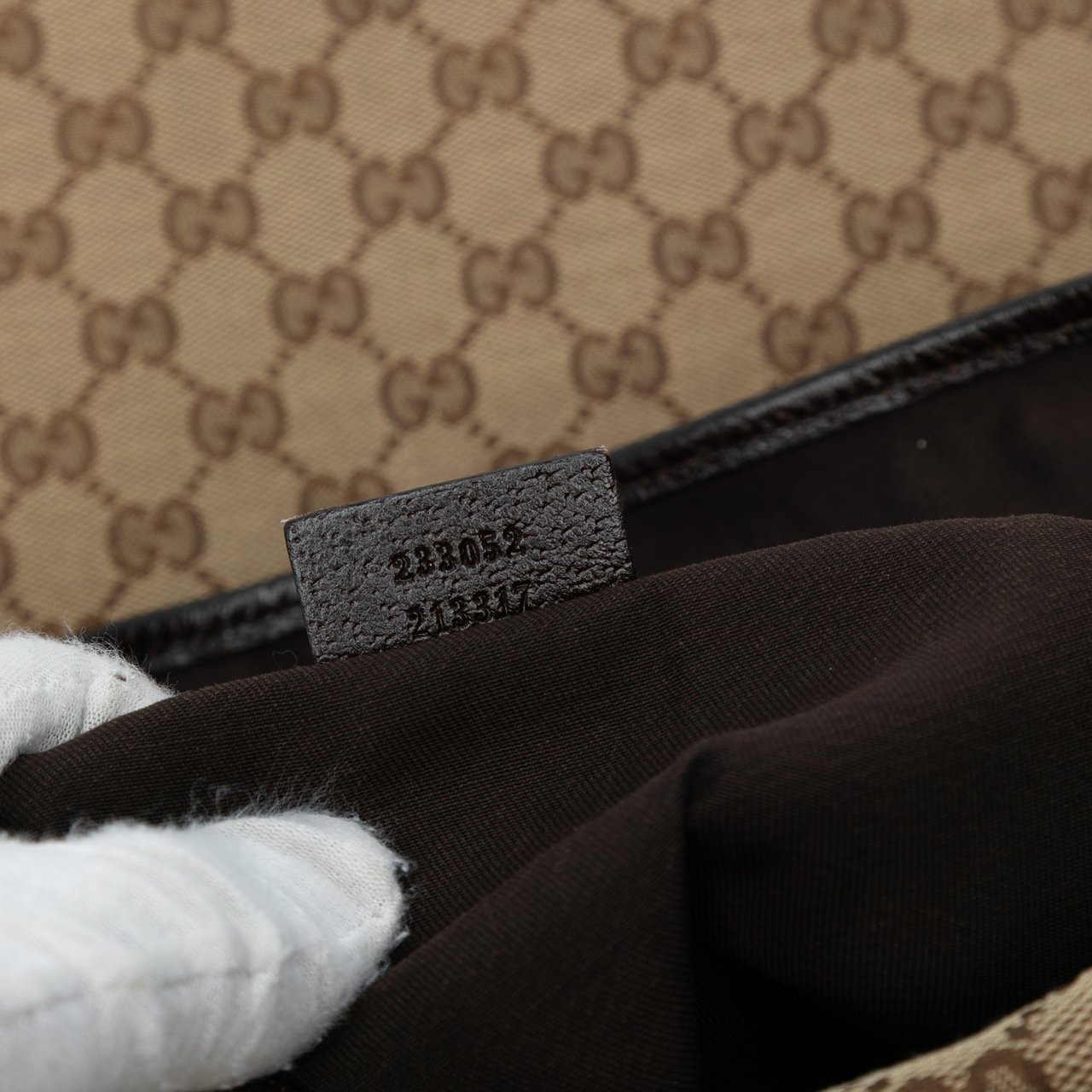 Gucci GG Canvas Web Flap Messenger Bag Bruin