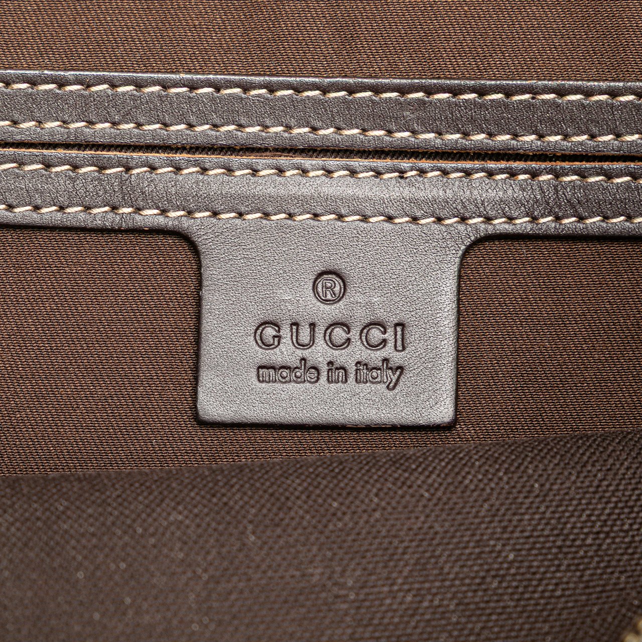 Gucci GG Supreme Crossbody Bruin