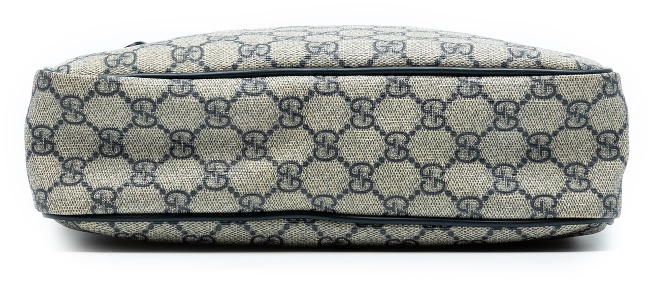 Gucci GG Supreme Crossbody Bruin