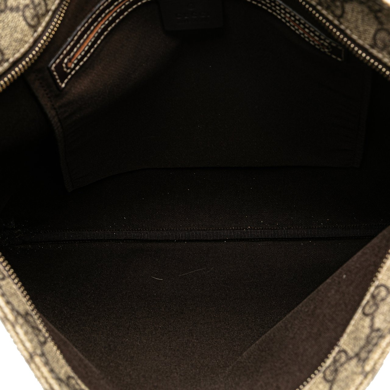 Gucci GG Supreme Crossbody Bruin
