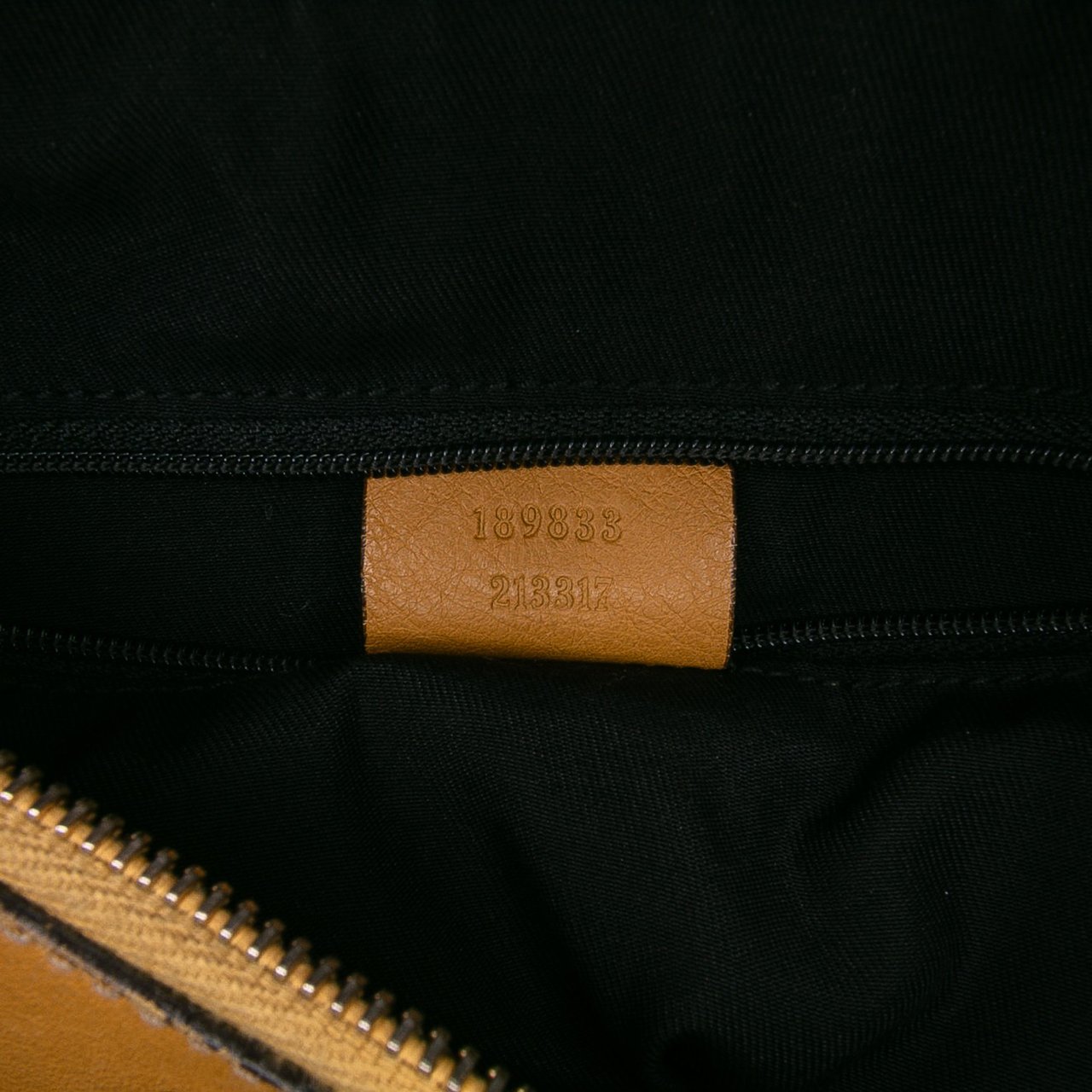 Gucci Leather Abbey D Ring Shoulder Bag Geel
