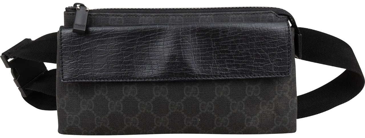 Gucci Black Monogram GG Canvas Supreme Belt Crossbody Bag Zwart