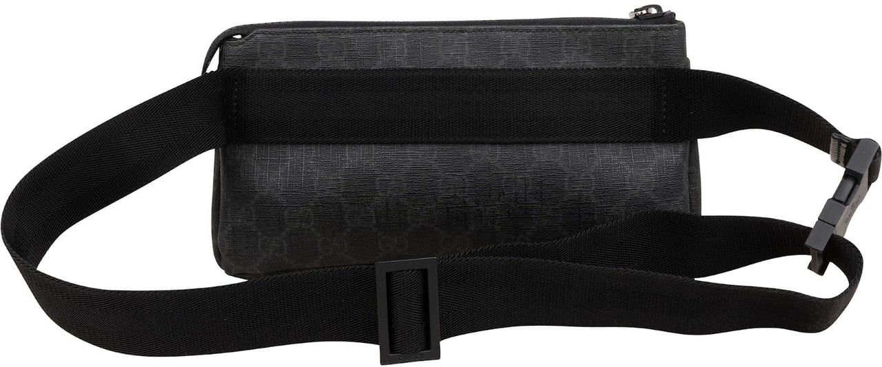 Gucci Black Monogram GG Canvas Supreme Belt Crossbody Bag Zwart