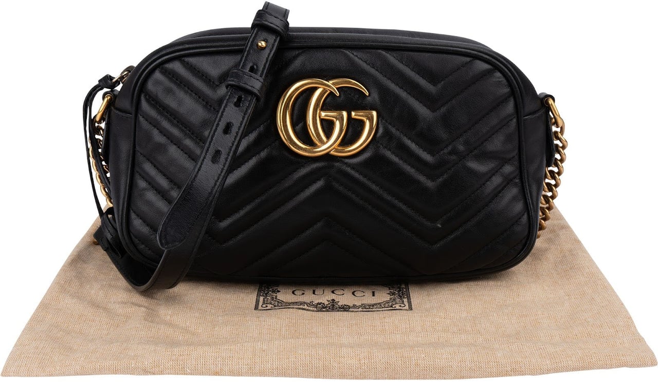 Gucci Matelassé Leather GG Marmont Camera Crossbody Bag Zwart