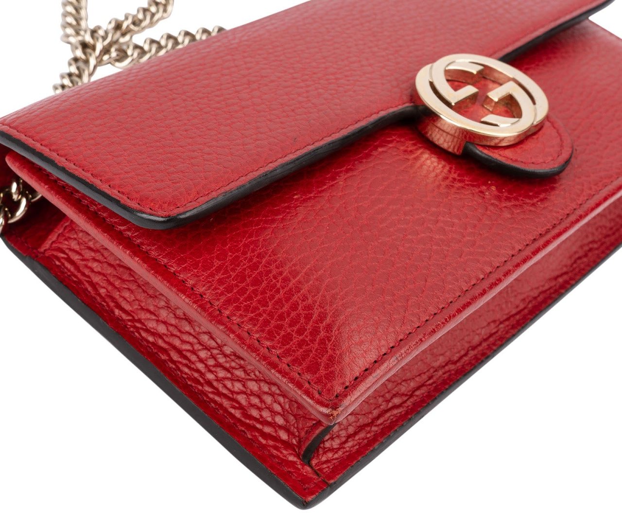 Gucci Pebbled Leather Interlocking GG Wallet On Chain Crossbody Bag Rood