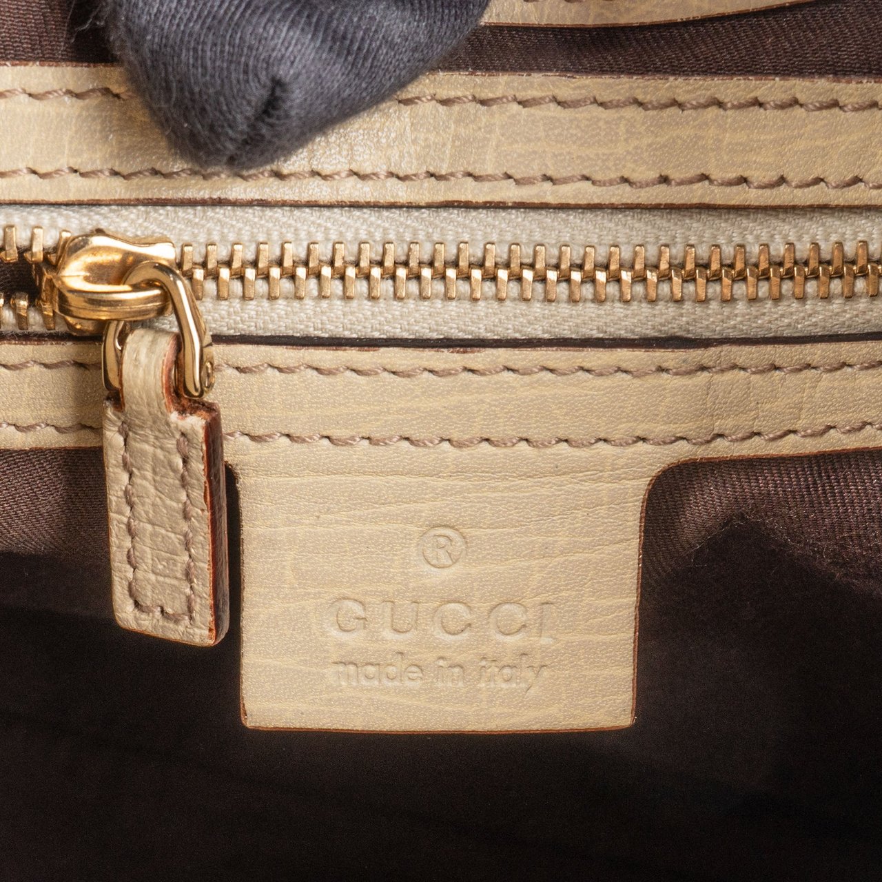 Gucci Gucci GG Monogram Horsebit Handbag Bruin