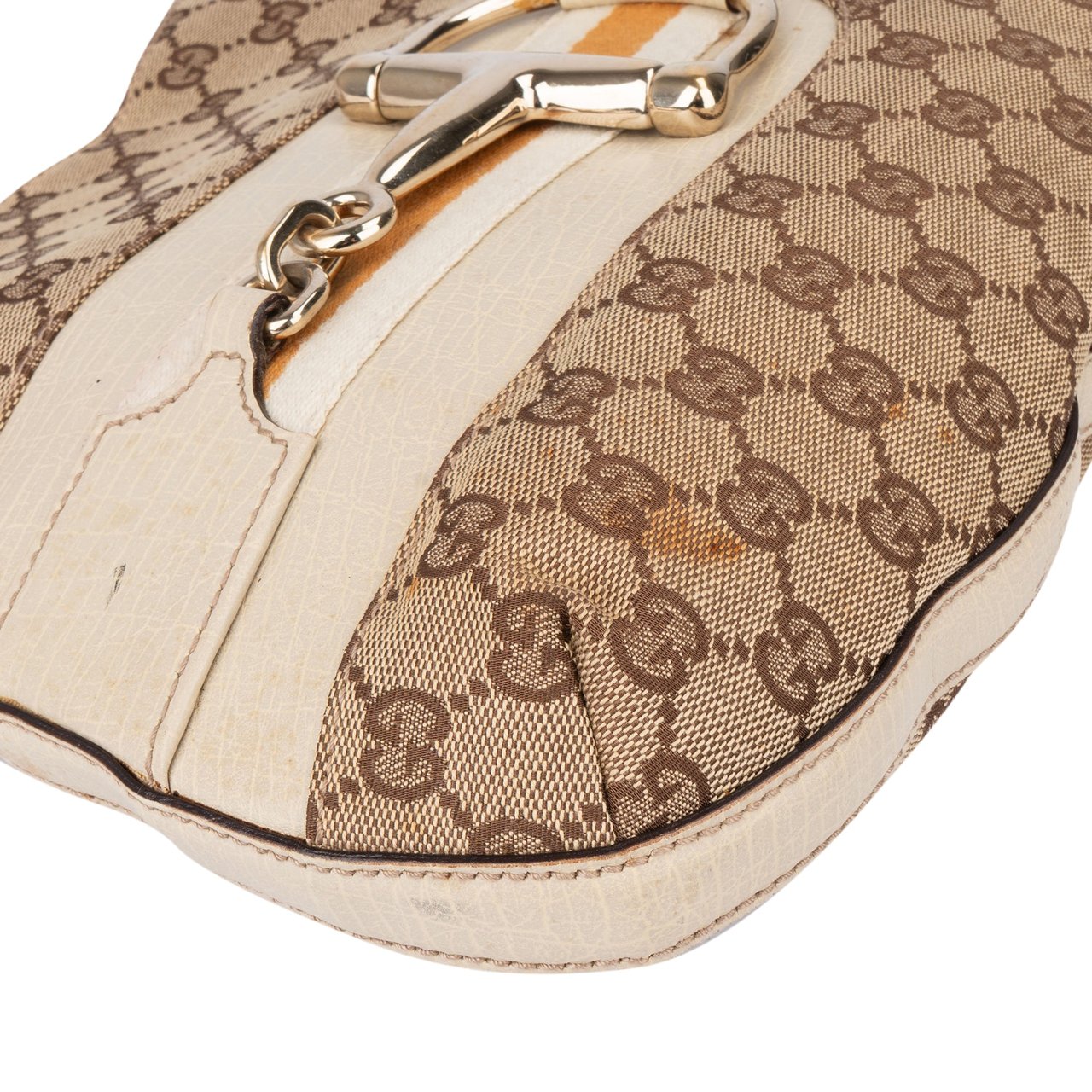 Gucci Gucci GG Monogram Horsebit Handbag Bruin