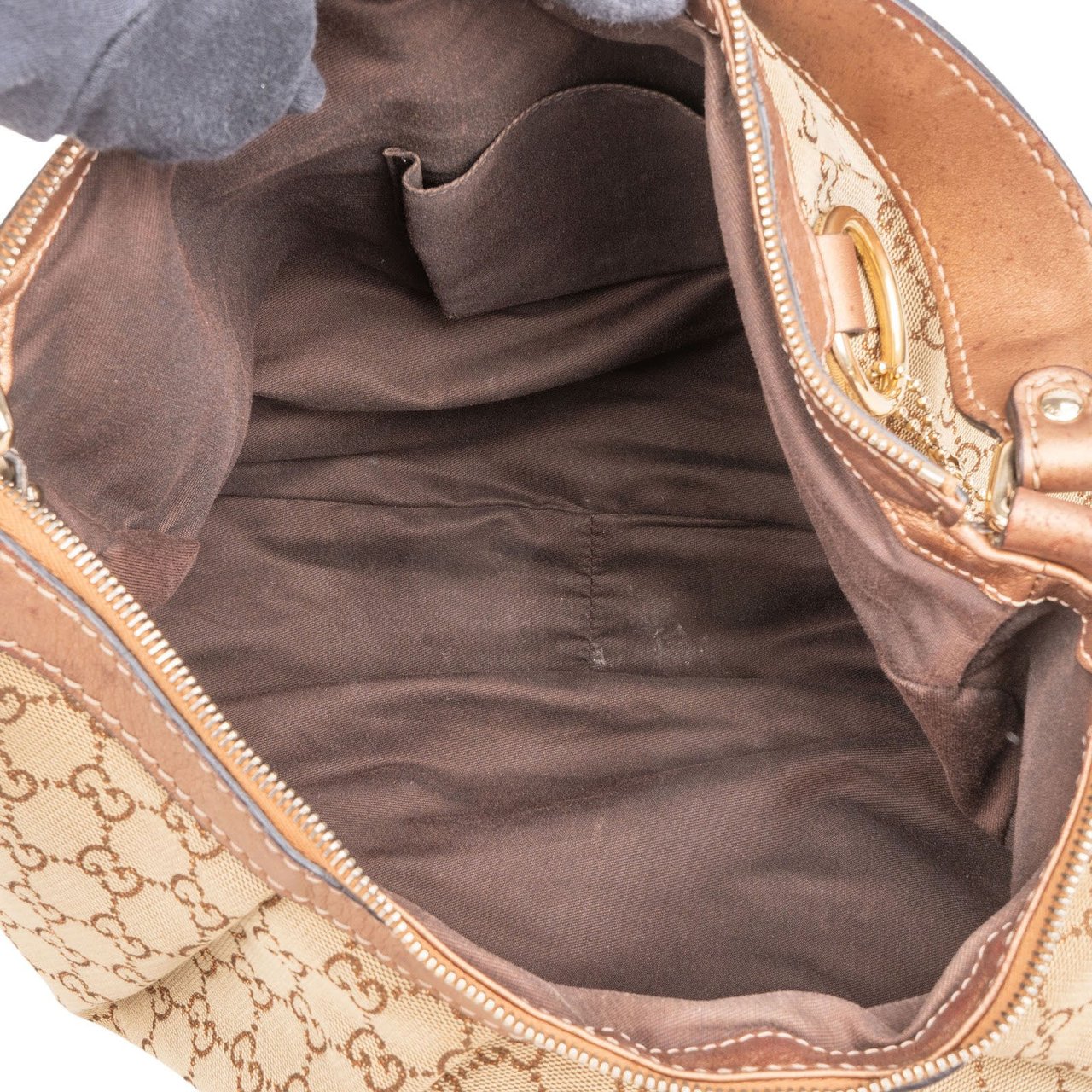 Gucci Monogram GG Canvas Sukey Hobo Shoulder Bag Beige