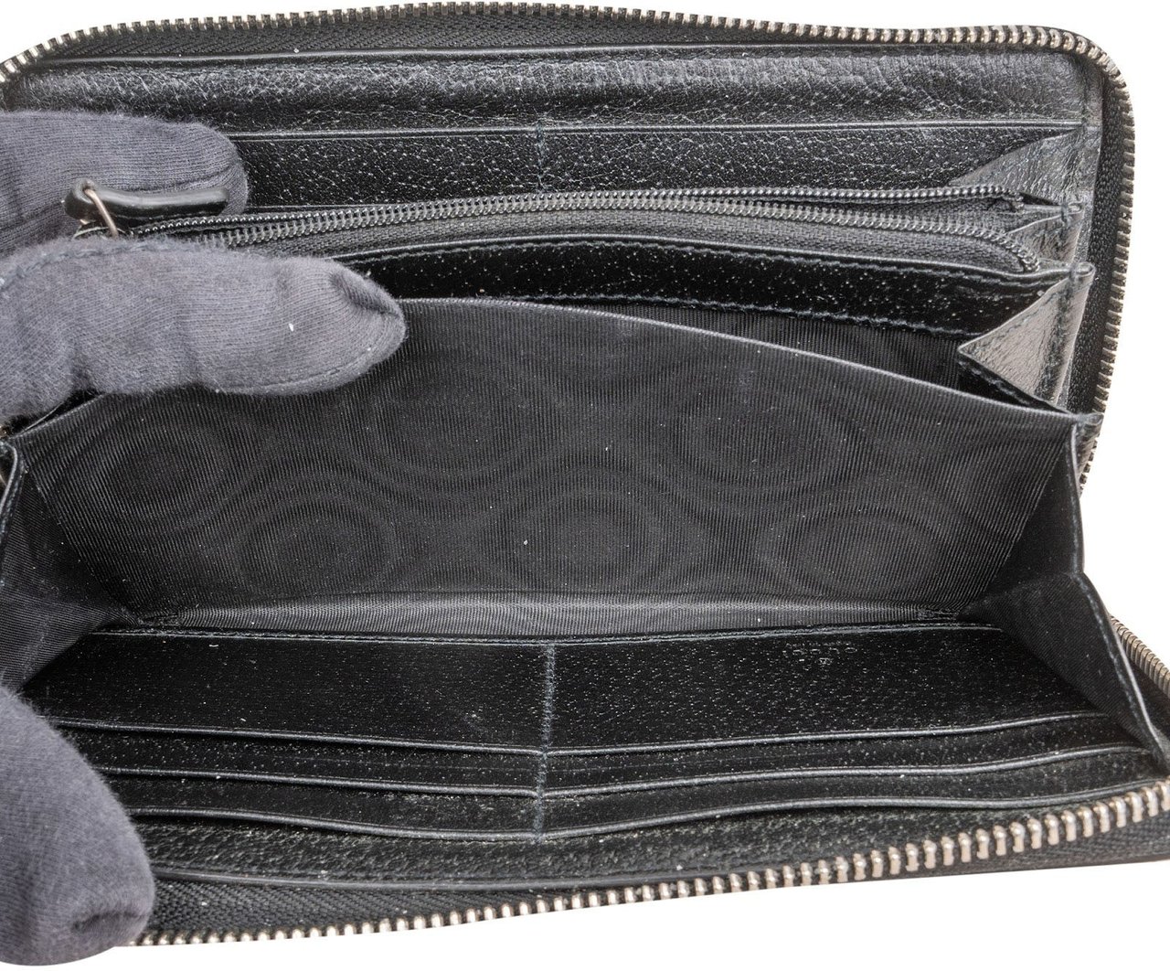 Gucci Monogram GG Off The Grid Zip Around Wallet Zwart
