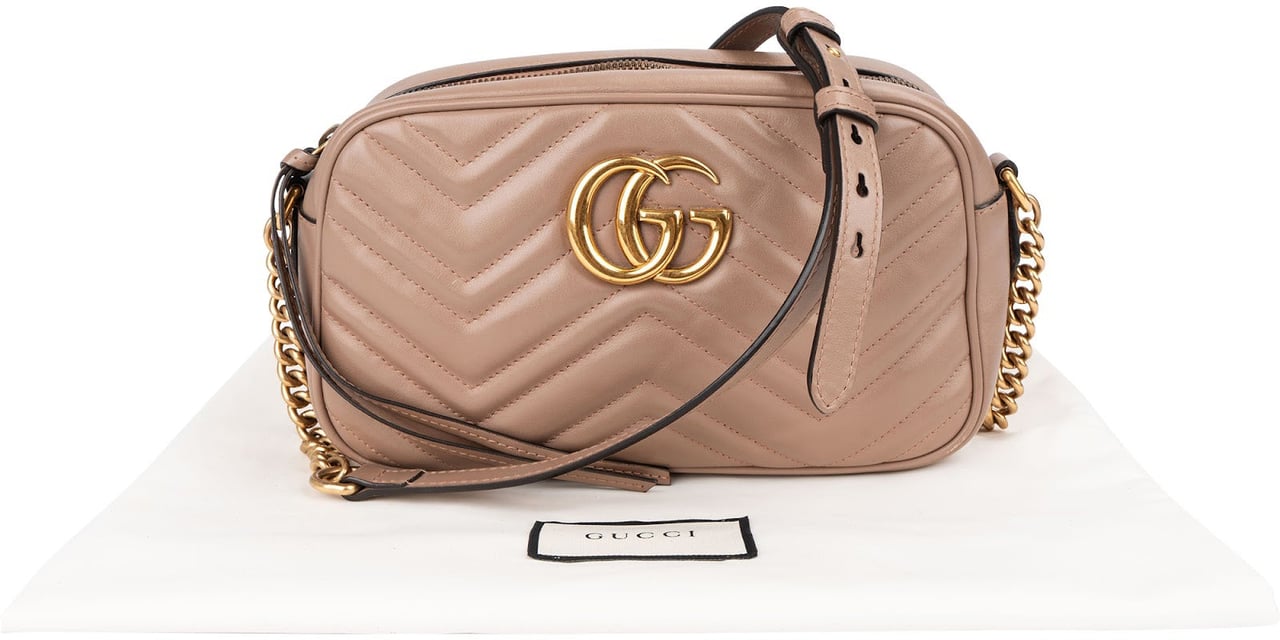 Gucci Chevron Leather GG Marmont Medium Crossbody Bag Rood