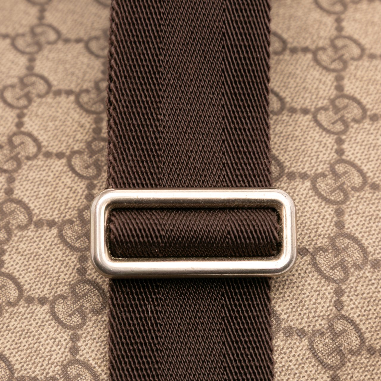 Gucci GG Supreme Crossbody Bruin