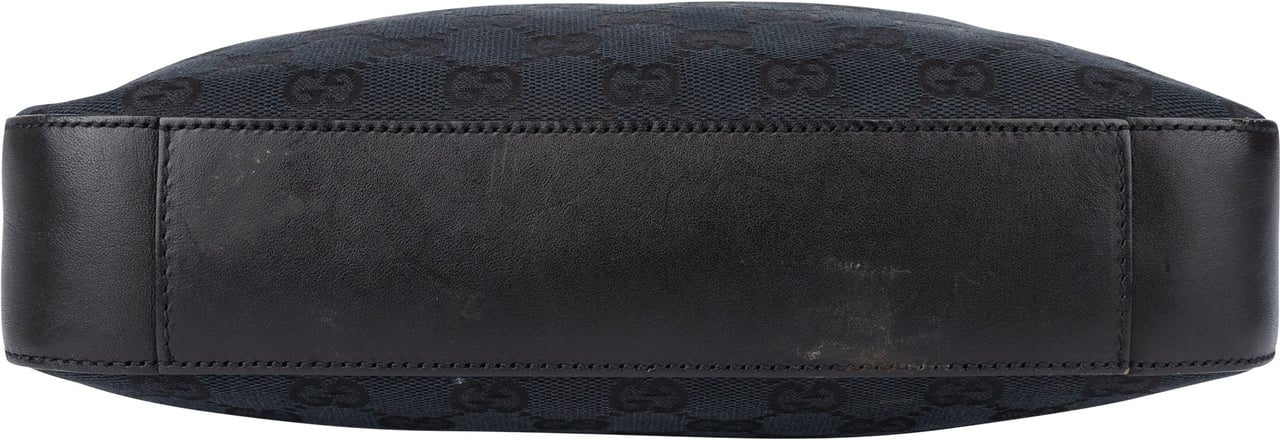 Gucci Gucci GG Monogram Shoulder Bag Zwart