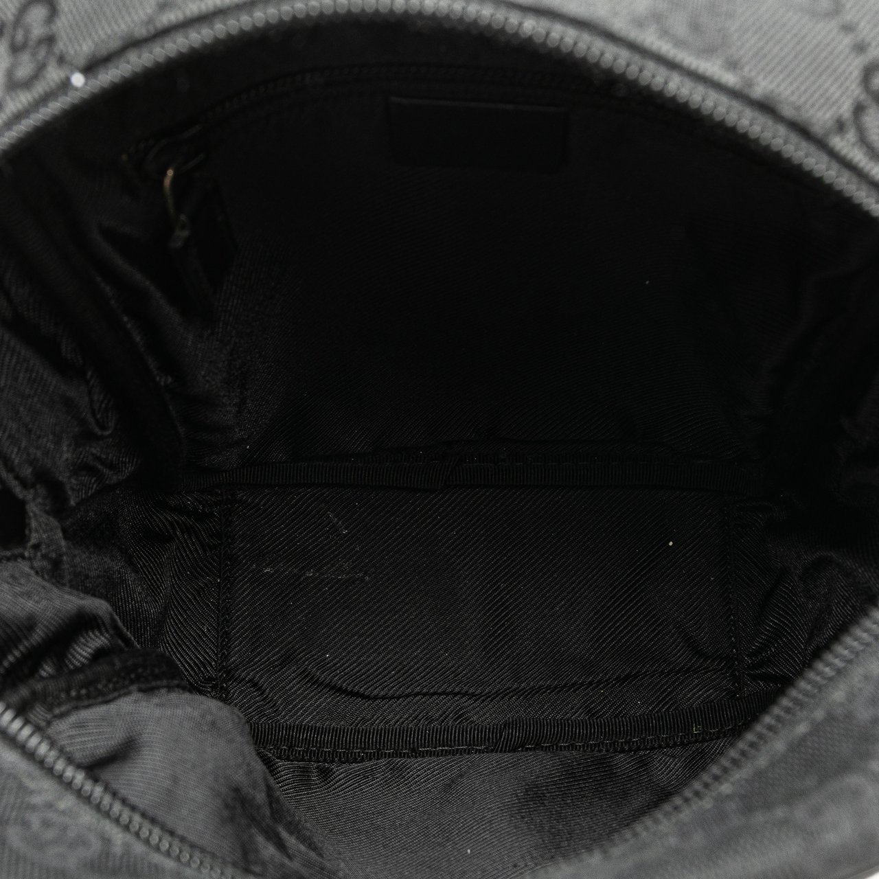 Gucci GG Canvas Crossbody Zwart