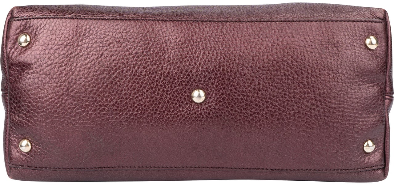 Gucci Gucci Metallic Leather GG Soho Handbag Rood