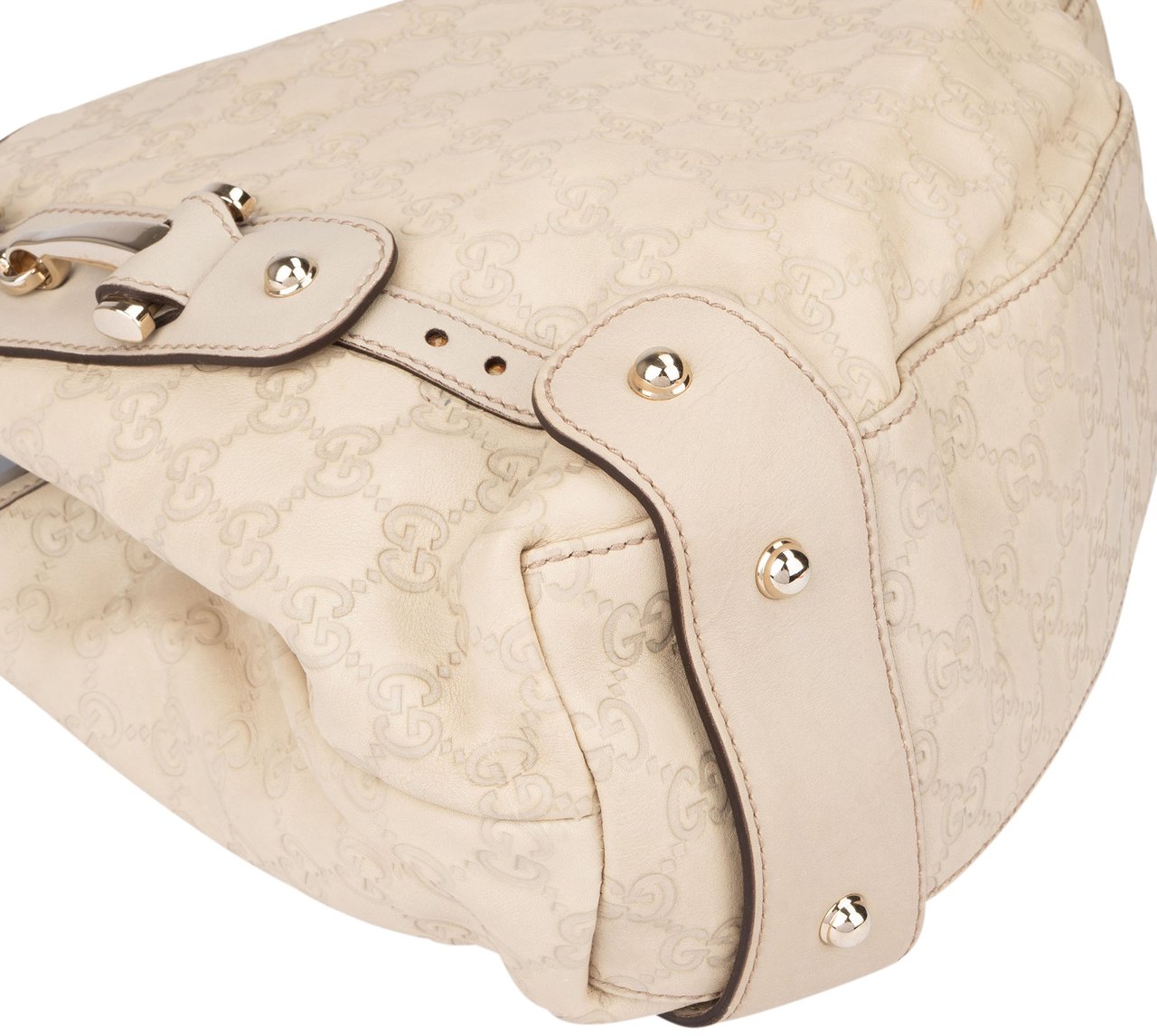 Gucci Gucci Leather GG Monogram Pelham Handbag Wit