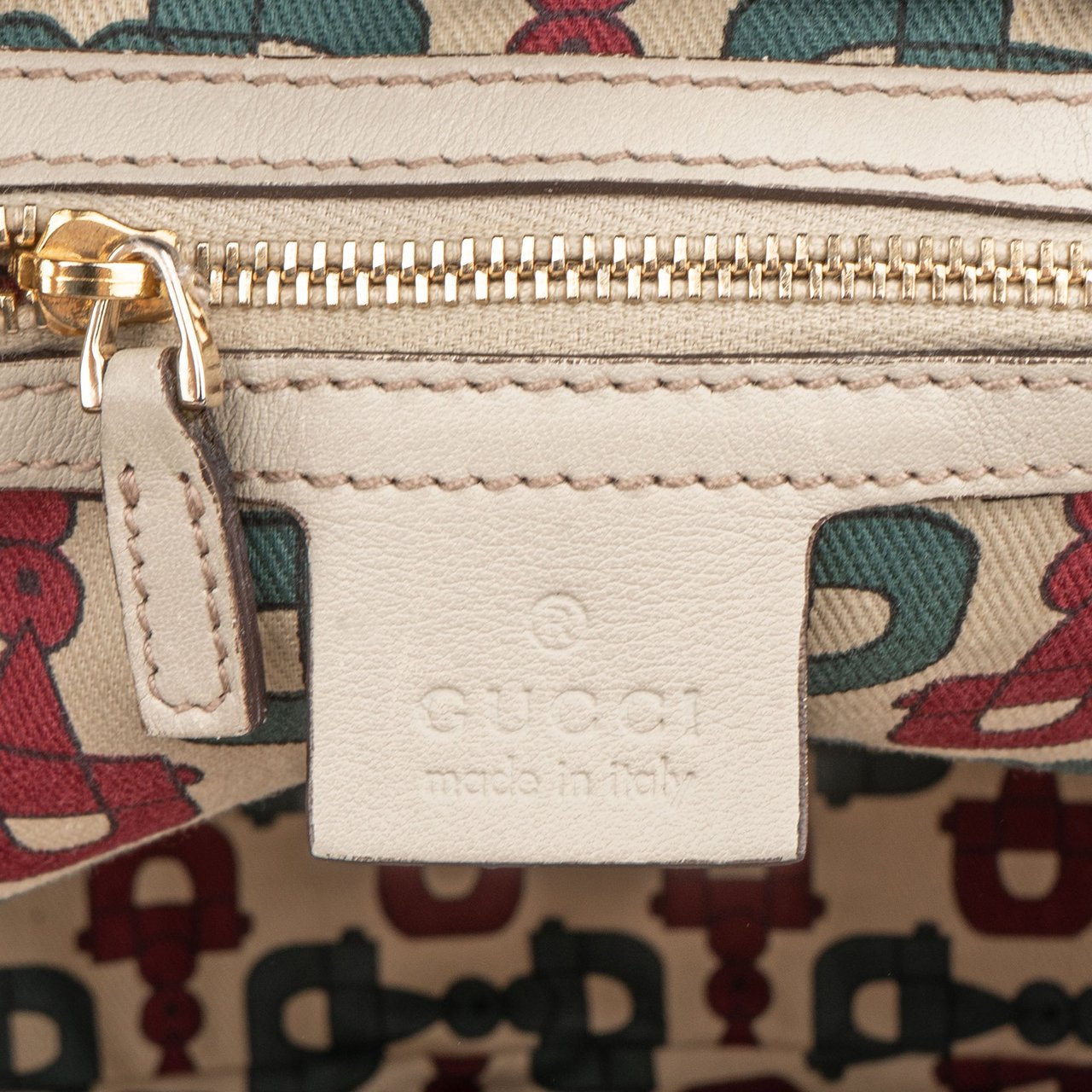 Gucci Gucci Leather GG Monogram Pelham Handbag Wit