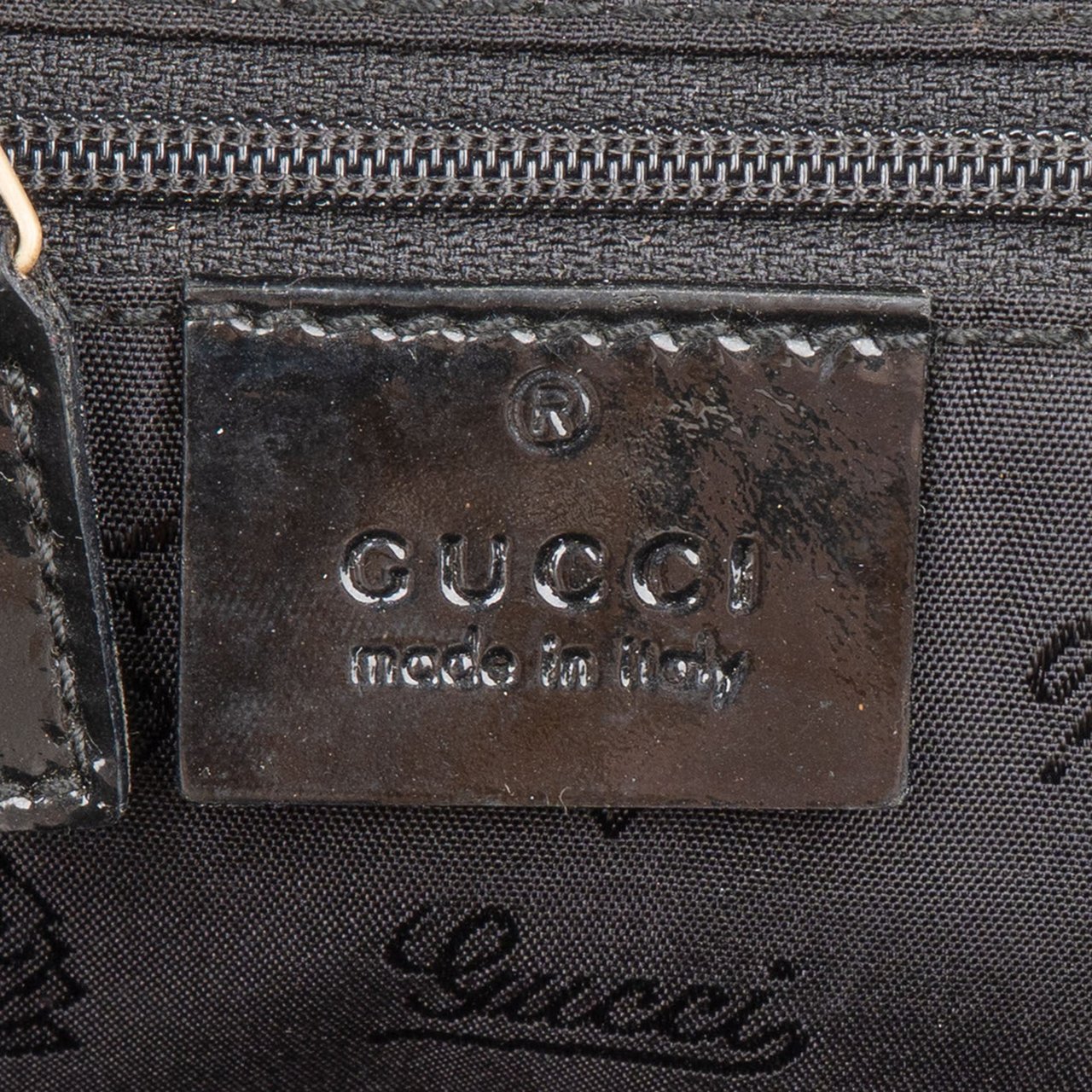 Gucci Gucci GG Monogram Charmy Handbag Bruin