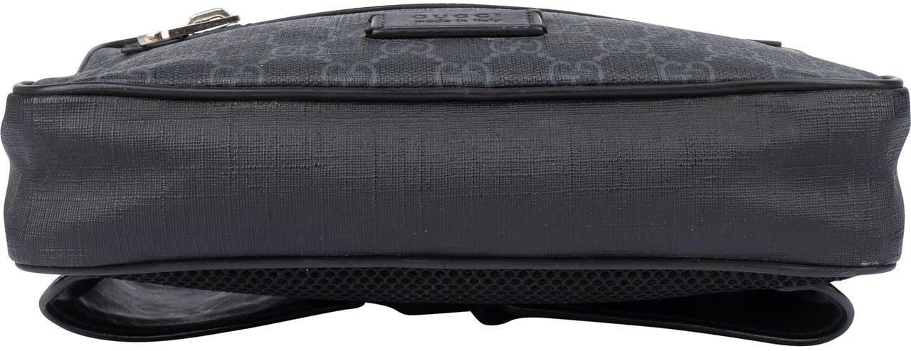 Gucci Gucci GG Web Monogram Bumbag Zwart
