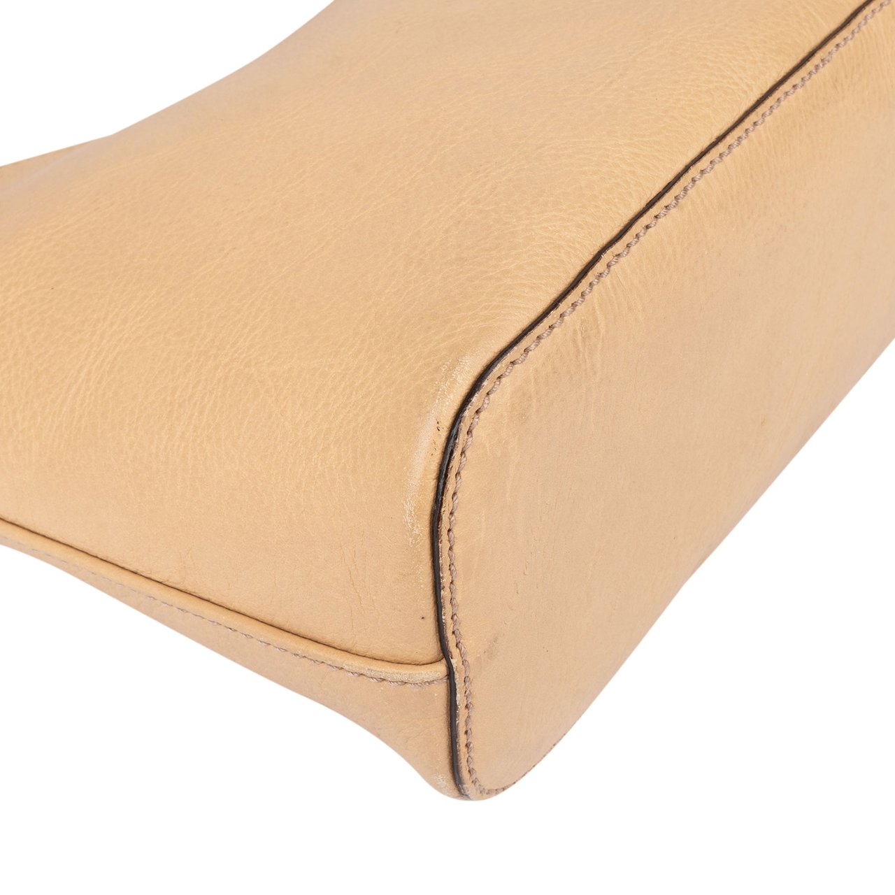 Gucci Gucci Classic Leather Hobo Bag Beige