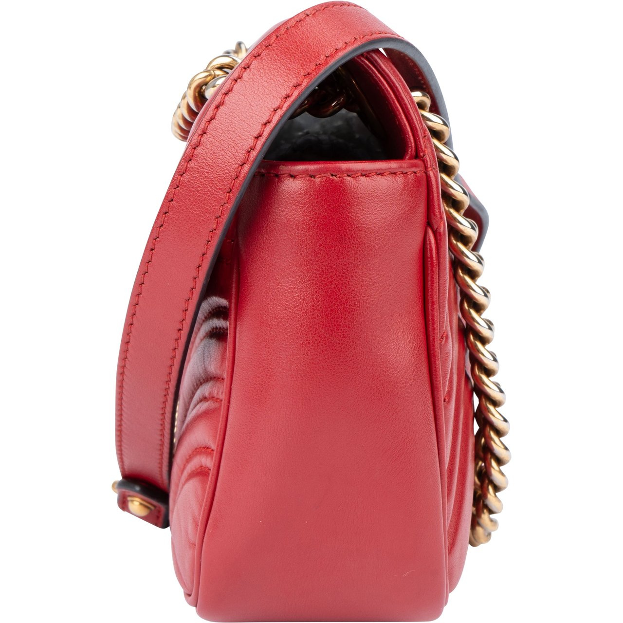 Gucci Gucci Chevron Leather GG Marmont Crossbody Bag Rood