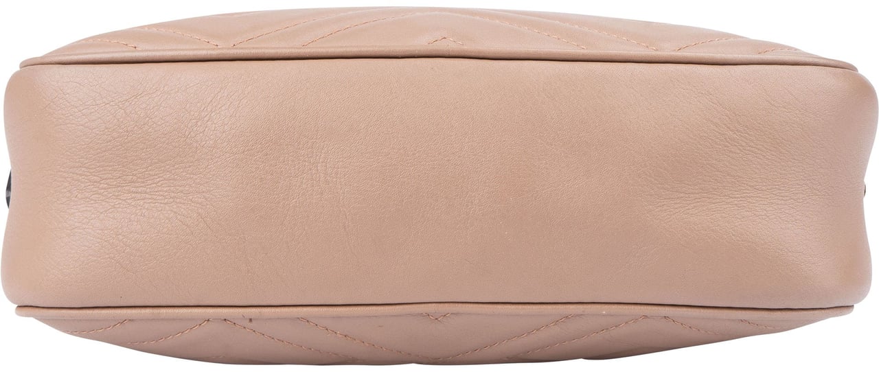 Gucci Gucci Chevron Leather GG Marmont Crossbody Bag Roze