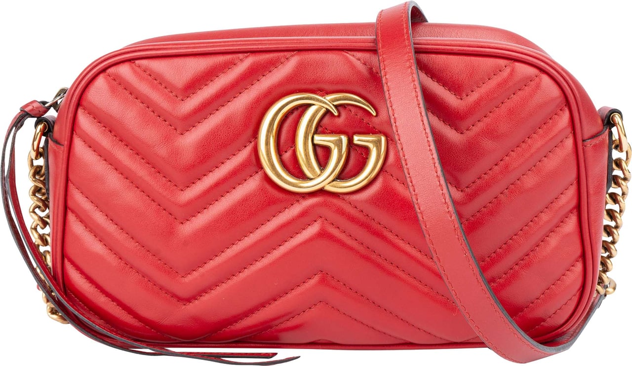 Gucci Red Chevron Leather GG Marmont Crossbody Bag Rood