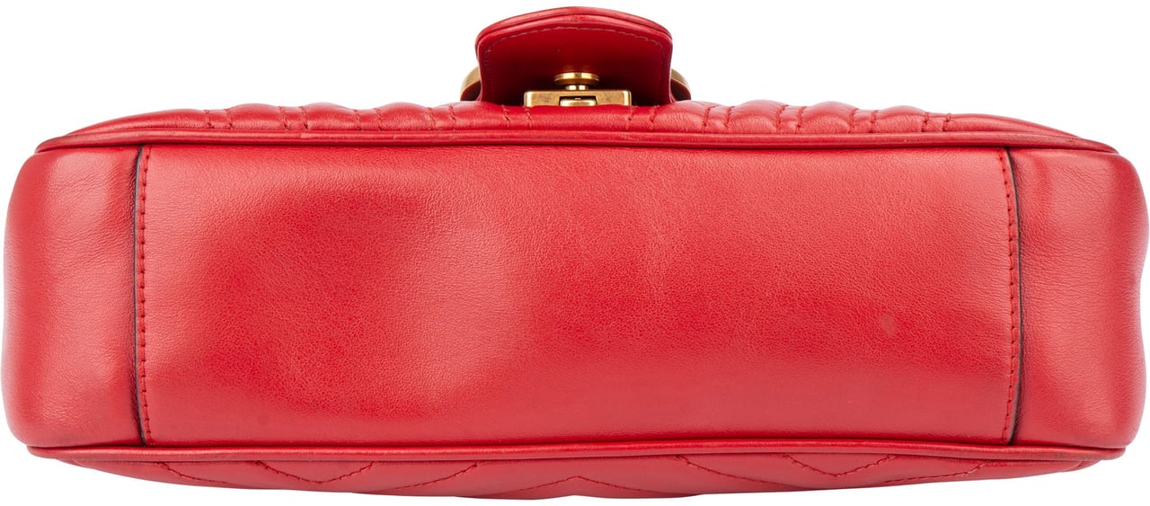 Gucci Gucci Red Leather GG Marmont Crossbody Bag Rood