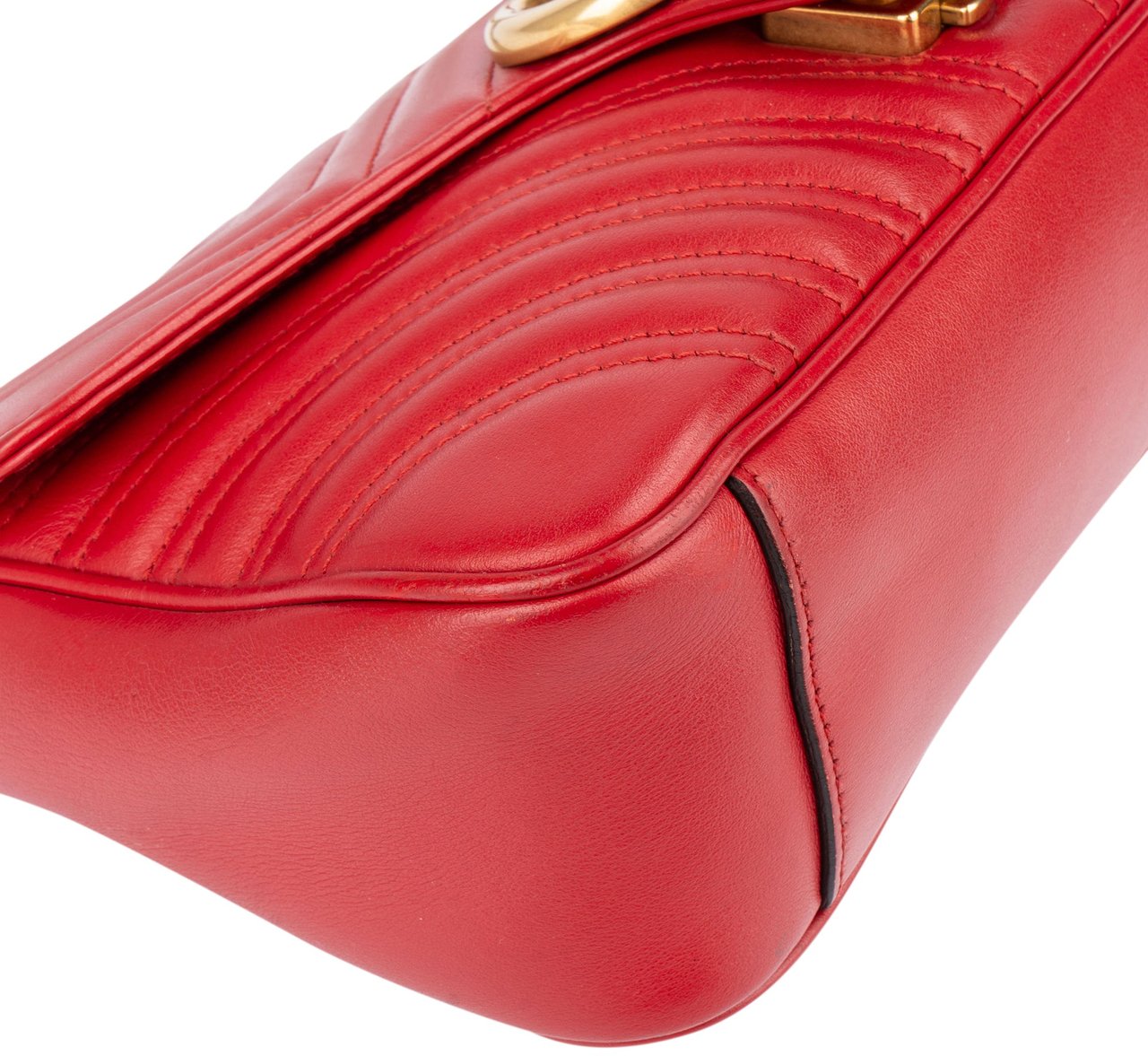 Gucci Gucci Red Leather GG Marmont Crossbody Bag Rood