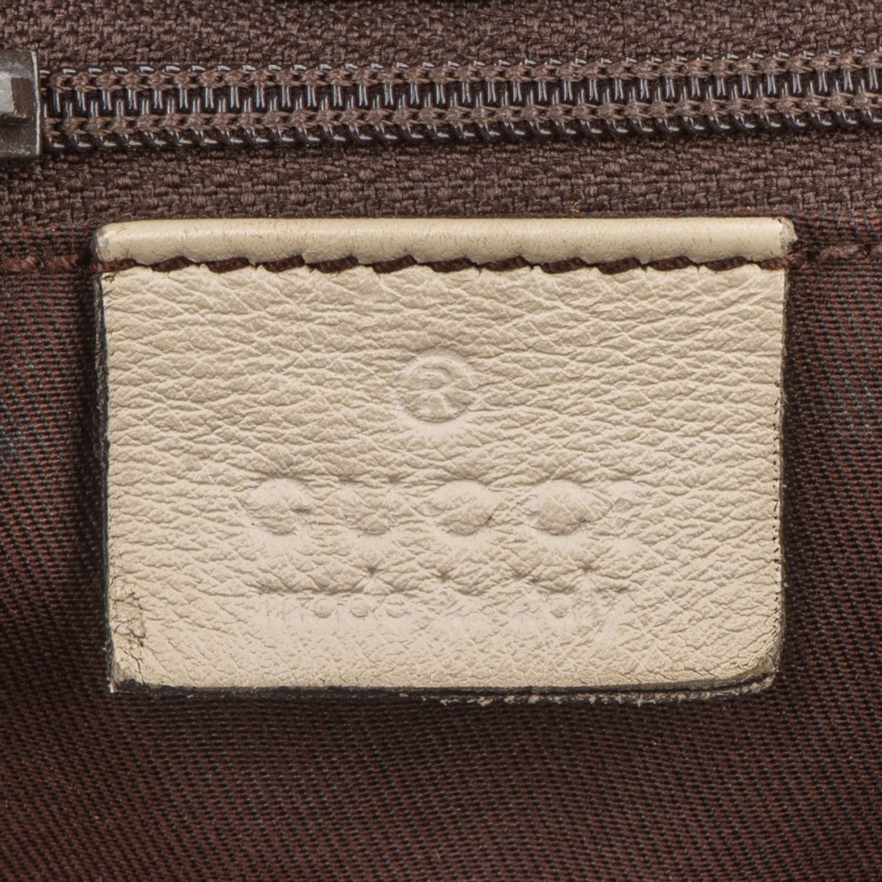 Gucci Gucci GG Monogram Sukey Handbag Bruin