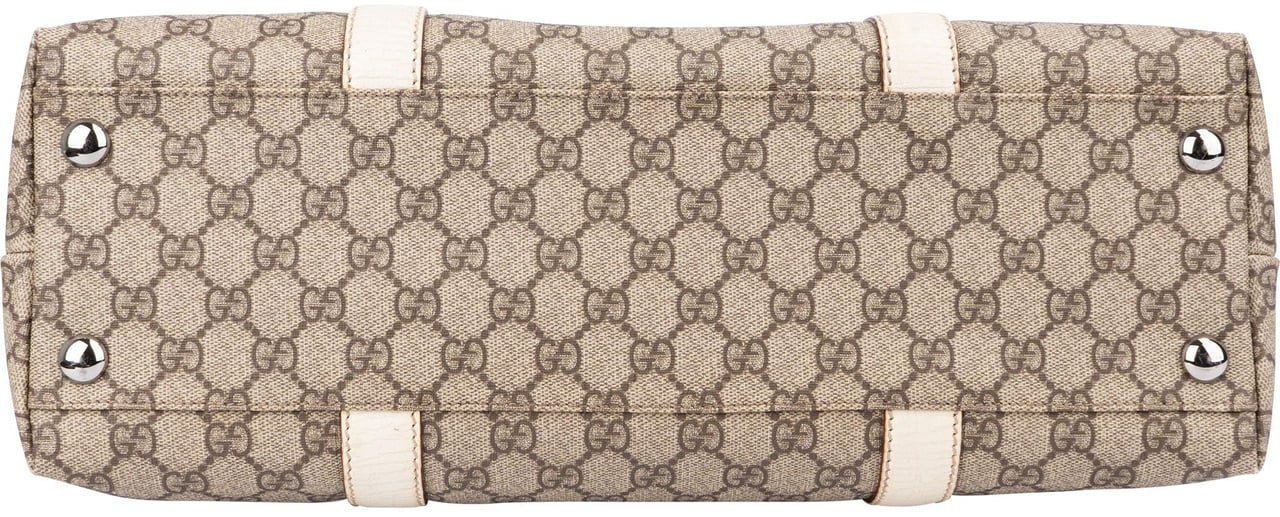 Gucci Gucci GG Supreme Monogram Handbag Bruin
