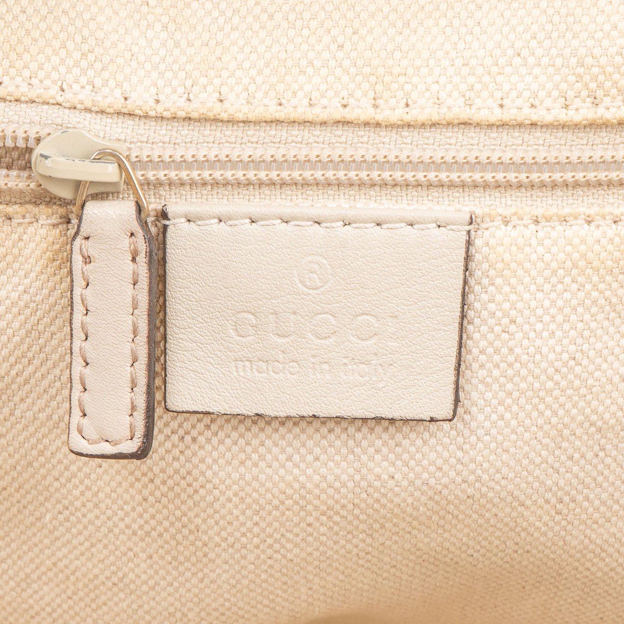 Gucci Gucci Leather GG Monogram Sukey Handbag Wit