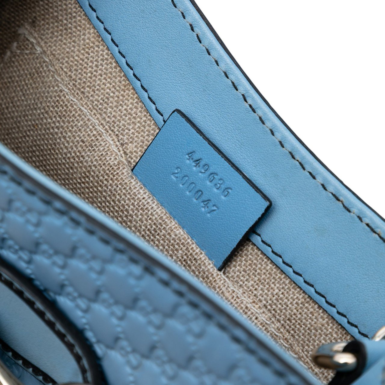 Gucci Mini Microguccissima Emily Crossbody Blauw