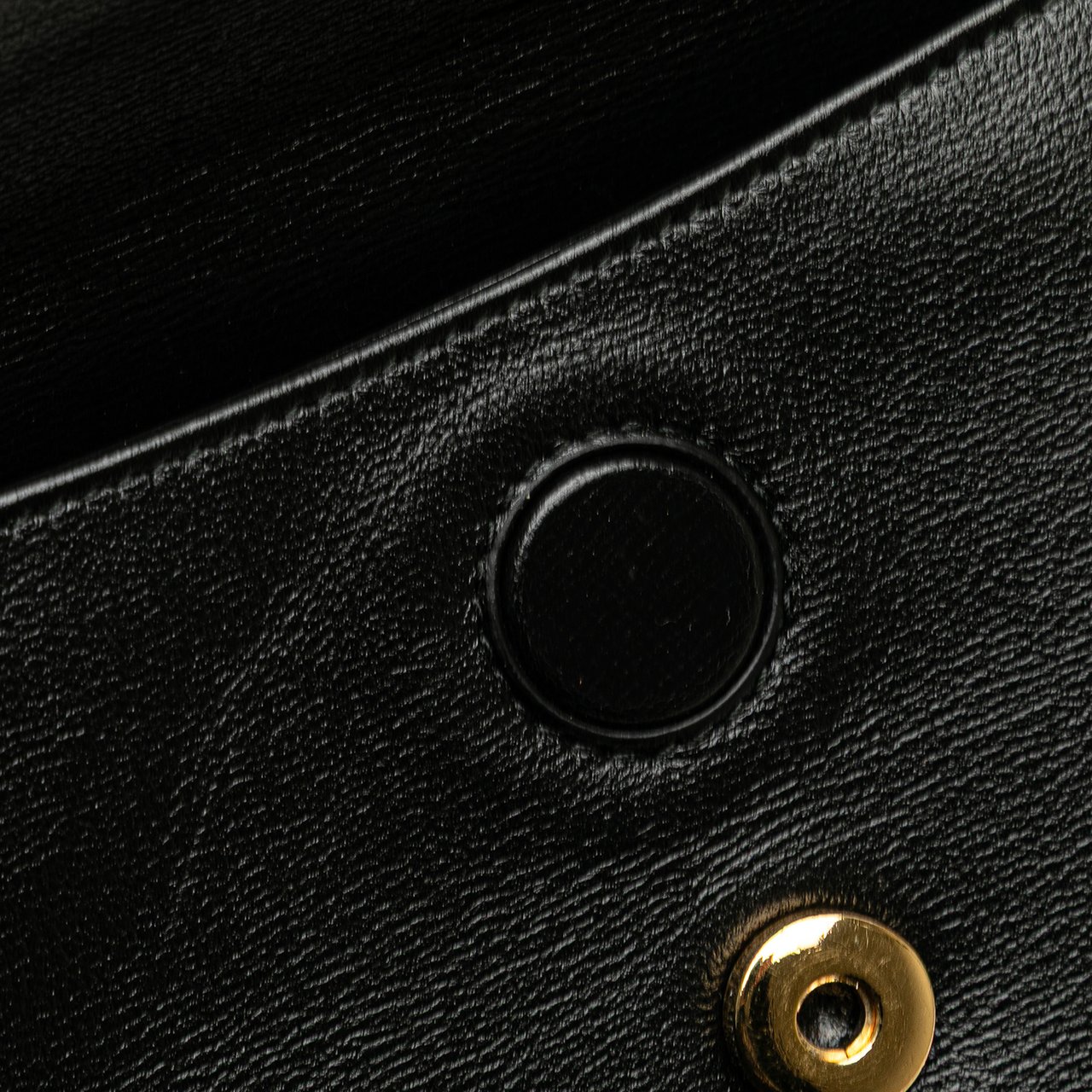 Gucci Small Leather Marina Chain Shoulder Bag Zwart