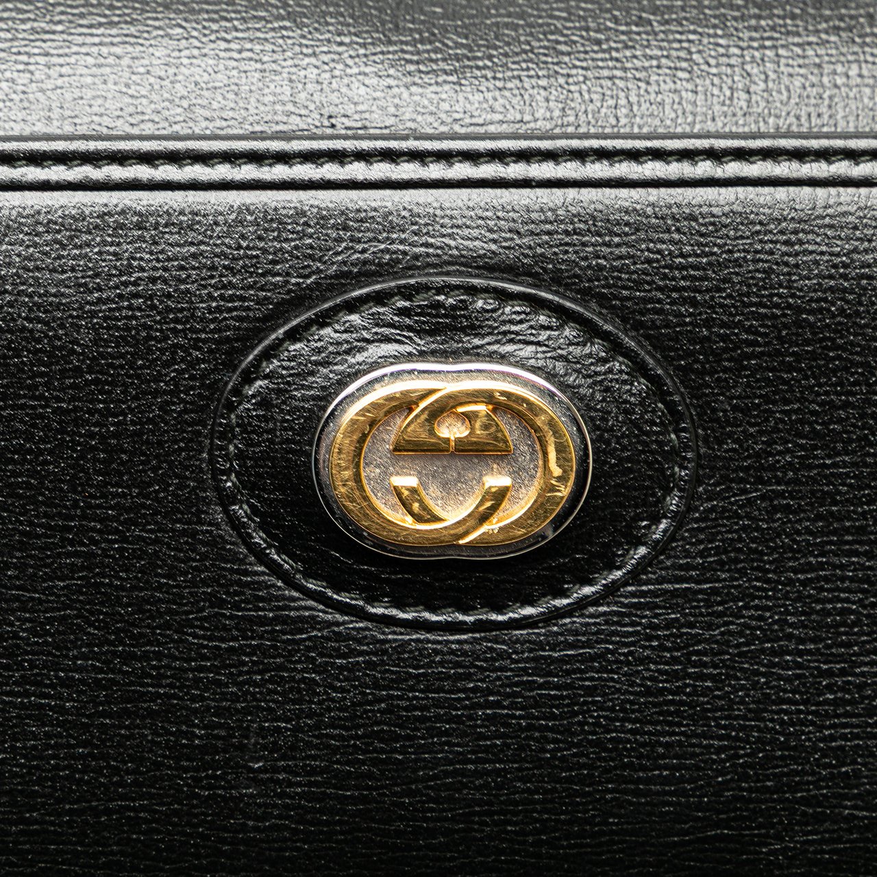 Gucci Small Leather Marina Chain Shoulder Bag Zwart