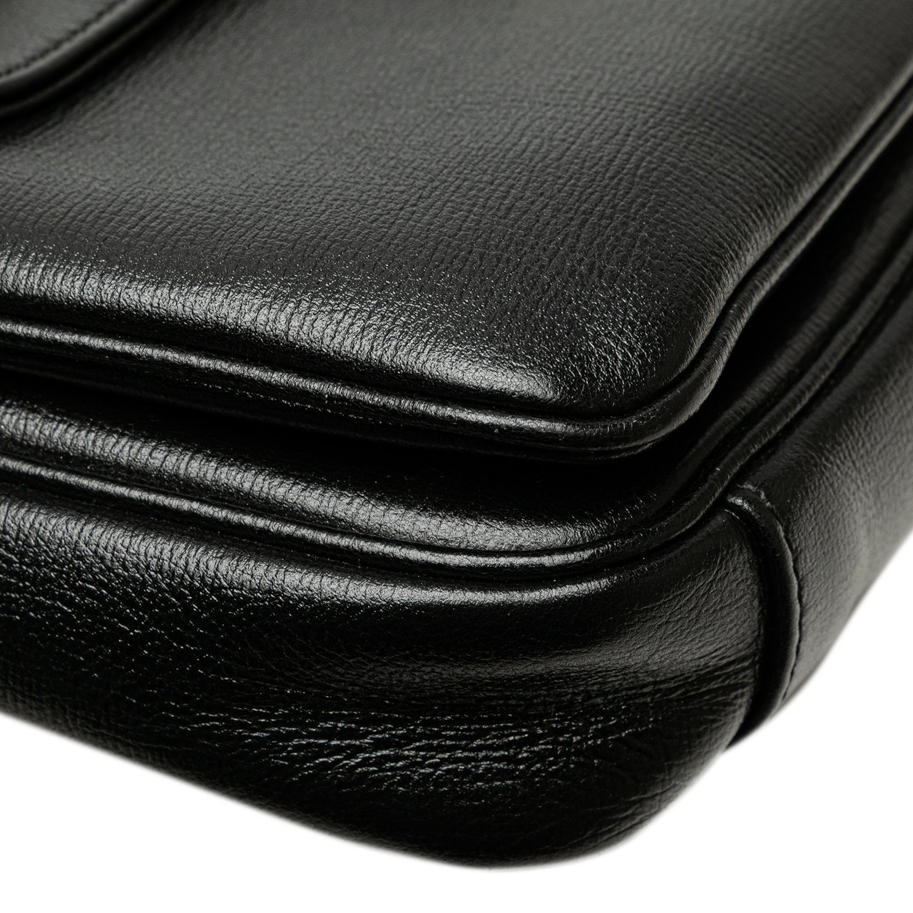 Gucci Small Leather Marina Chain Shoulder Bag Zwart