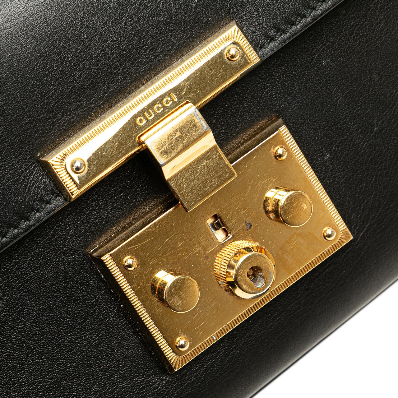 Gucci Small Leather Padlock Crossbody Zwart