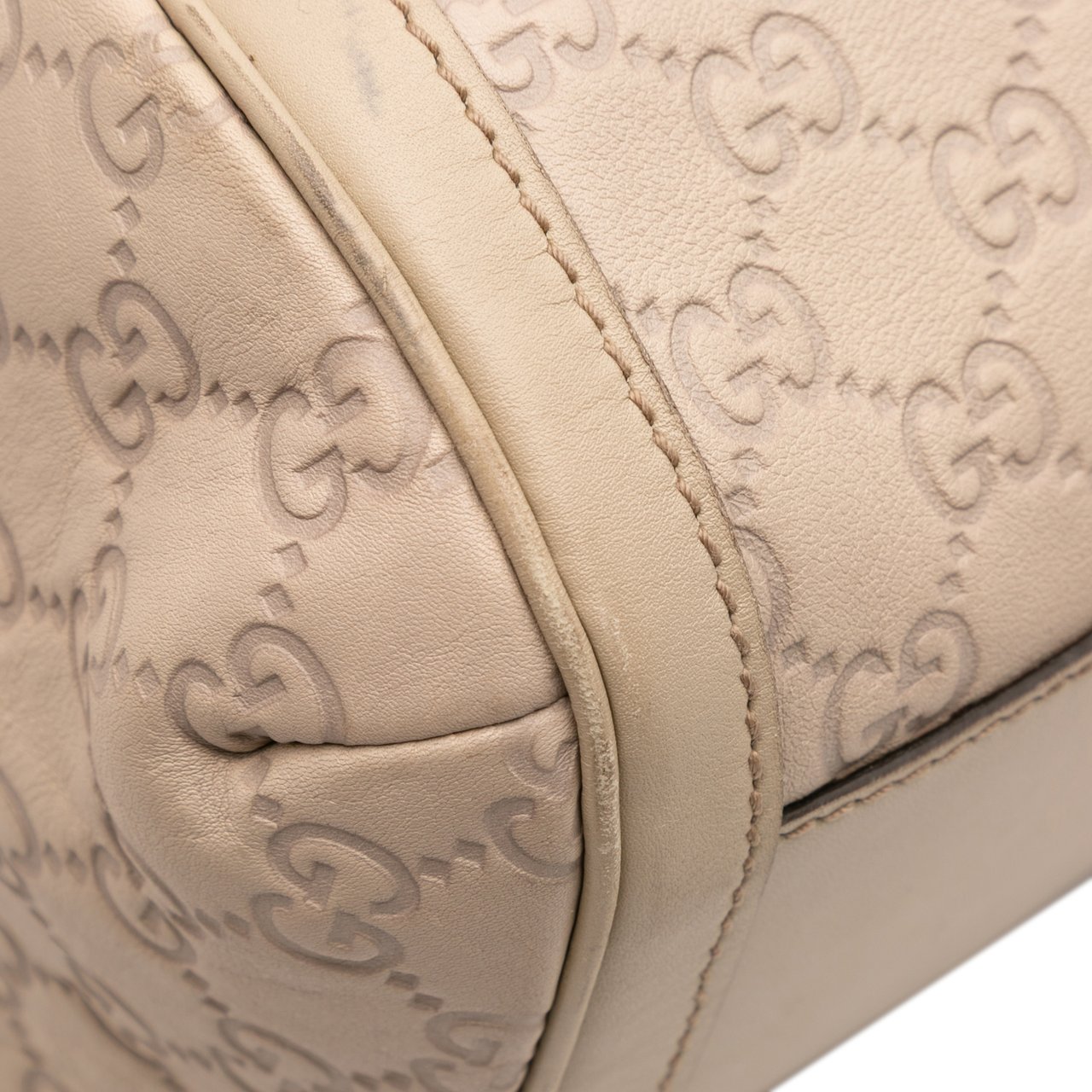 Gucci Guccissima Scarlett Shoulder Bag Bruin