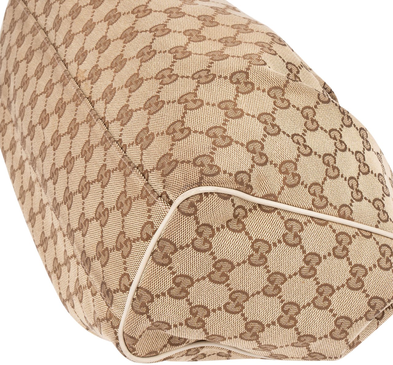 Gucci Gucci GG Monogram Sukey Handbag Bruin
