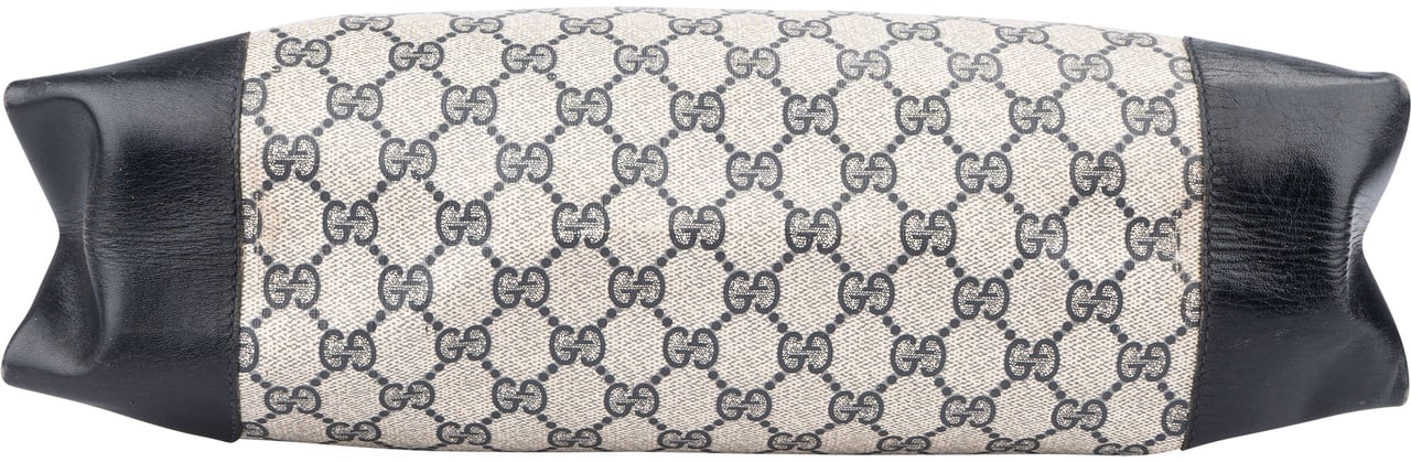 Gucci Gucci GG Canvas Monogram Shoulder Bag Blauw