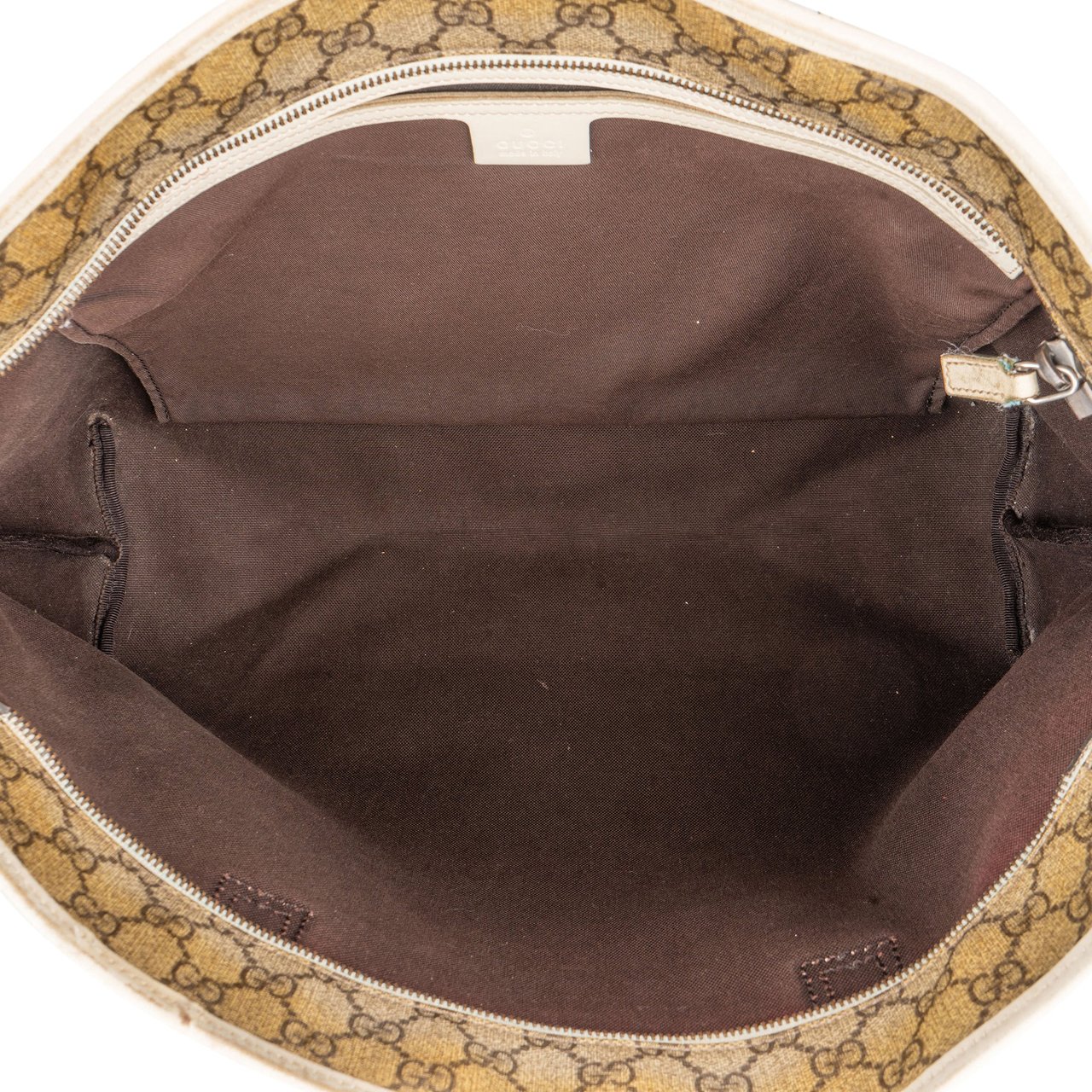 Gucci Gucci GG Canvas Monogram Handbag Bruin