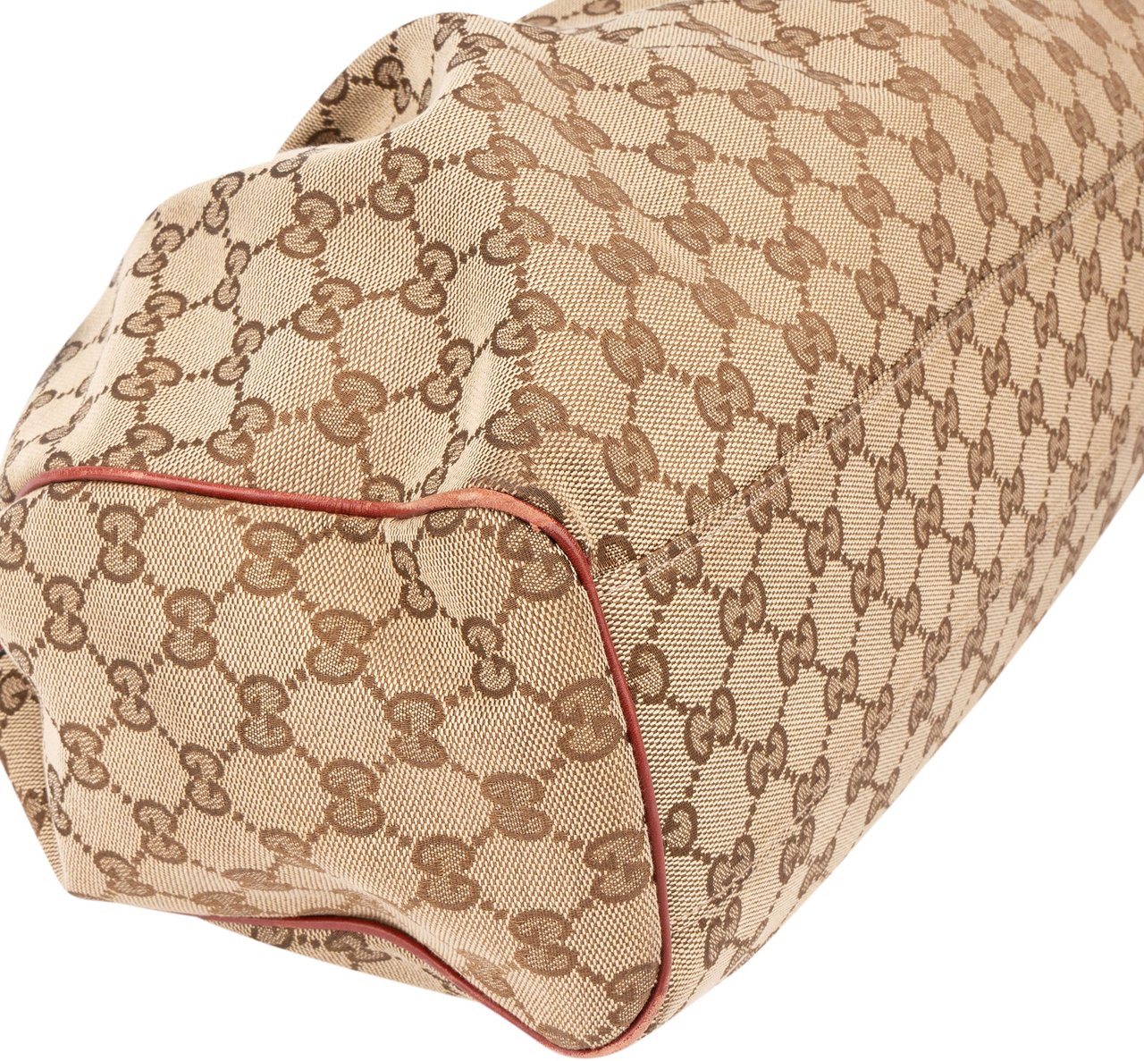 Gucci Gucci GG Monogram Sukey Handbag Bruin