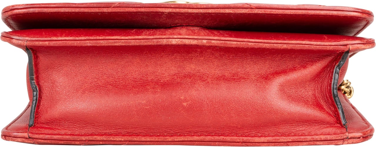 Gucci Gucci Quilted Leather GG Flap Crossbody Bag Rood