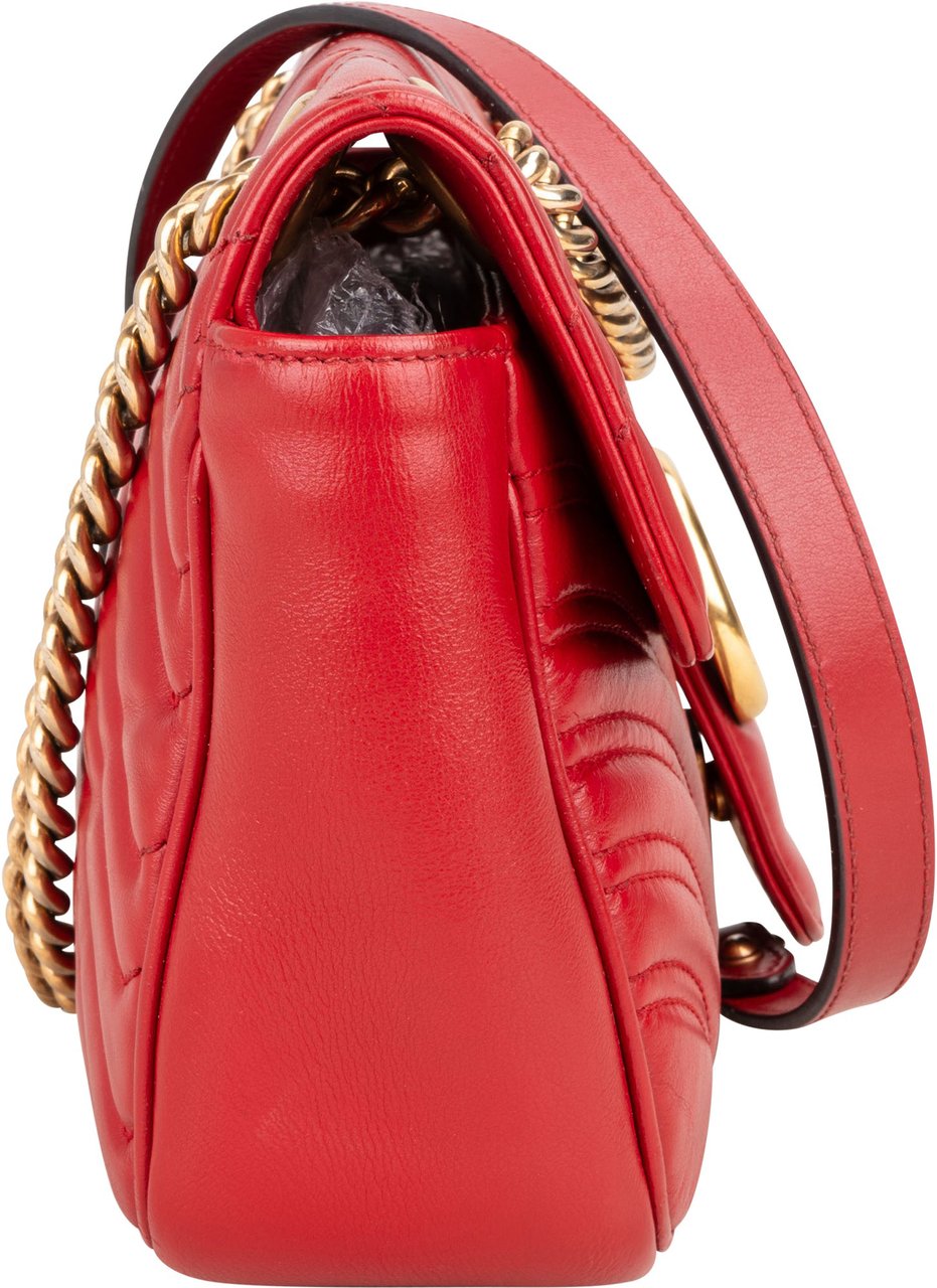 Gucci Gucci Quilted Leather Marmont GG Crossbody Bag Rood
