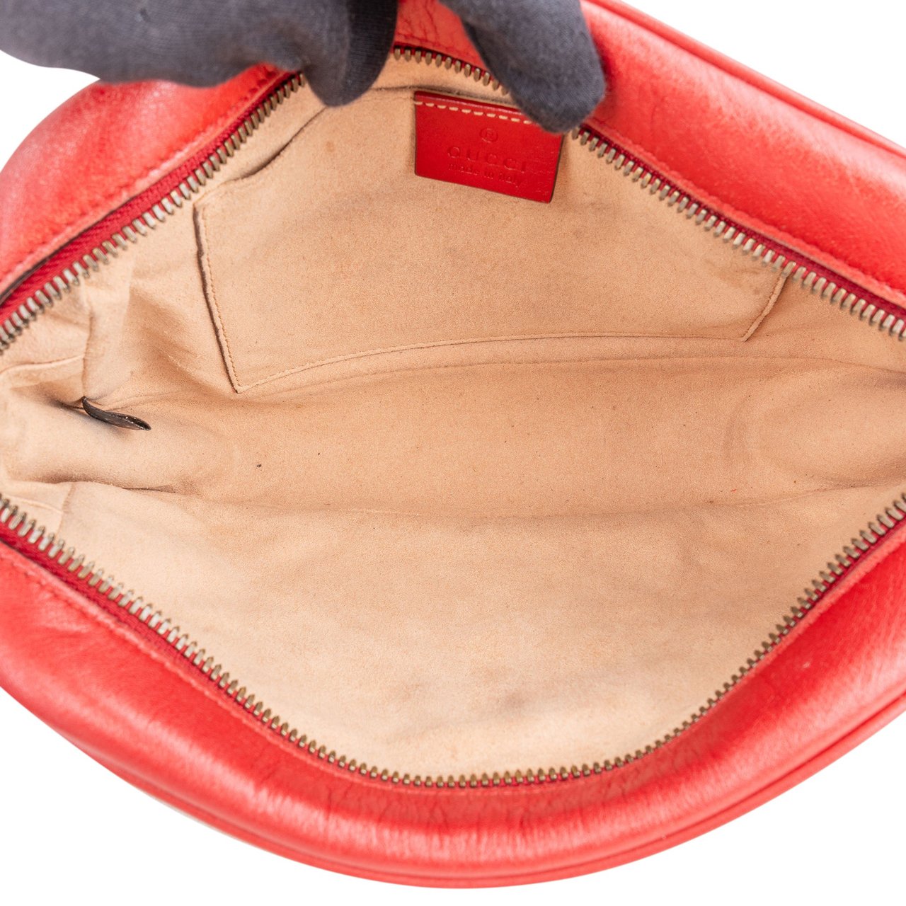 Gucci Gucci Quilted Leather Marmont GG Crossbody Bag Rood