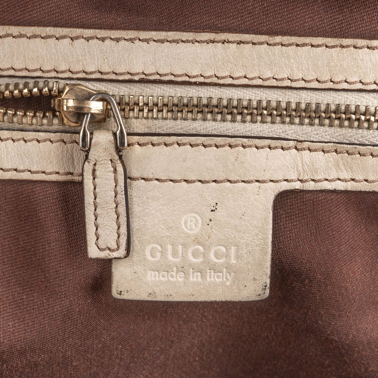 Gucci Gucci GG Monogram Pelham Handbag Bruin