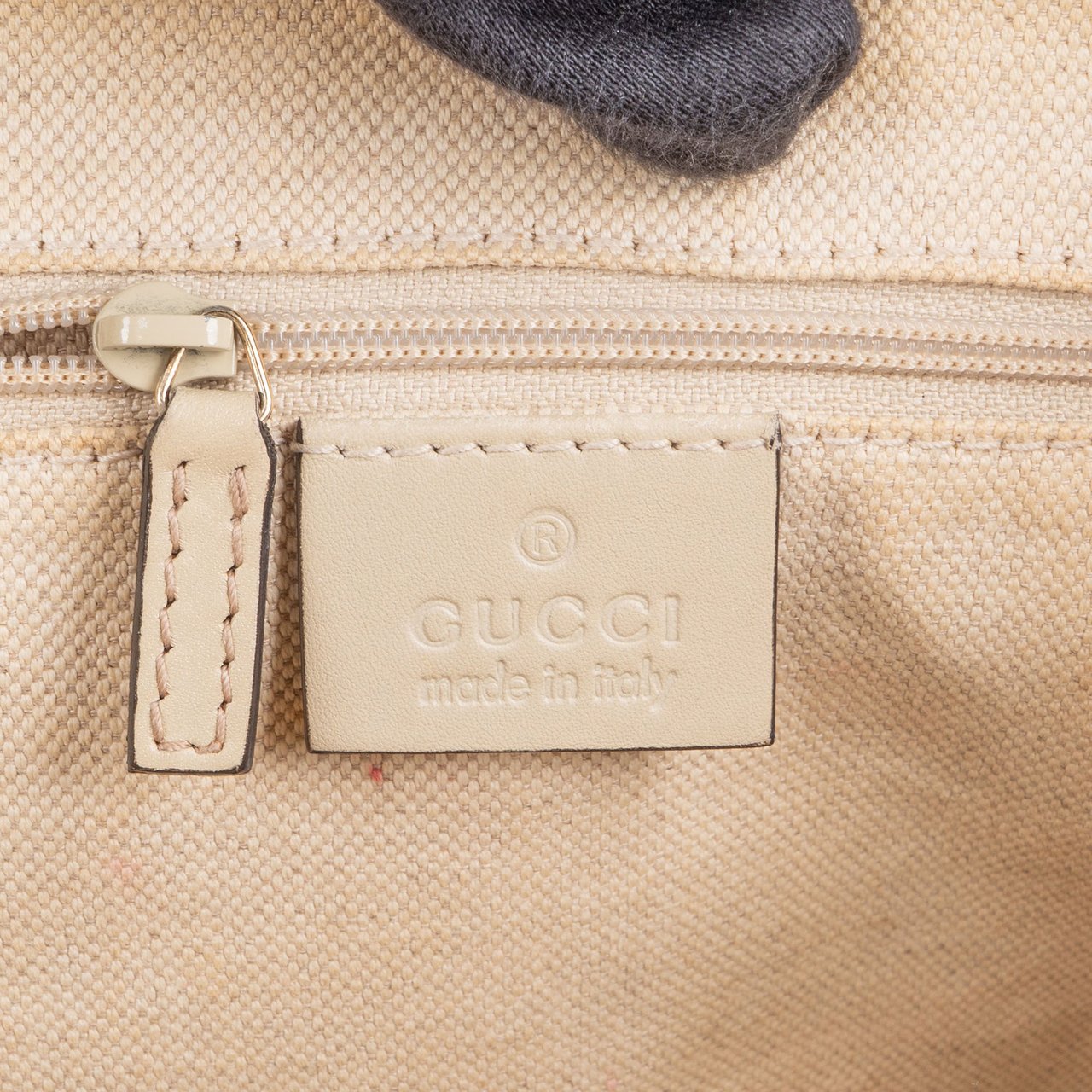 Gucci Gucci GG Monogram Sukey Handbag Bruin