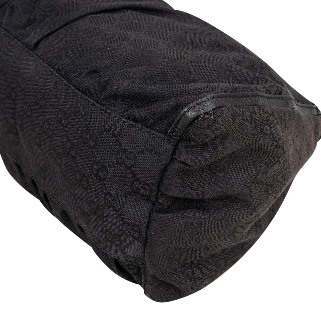 Gucci Gucci GG Monogram Abbey Handbag Zwart