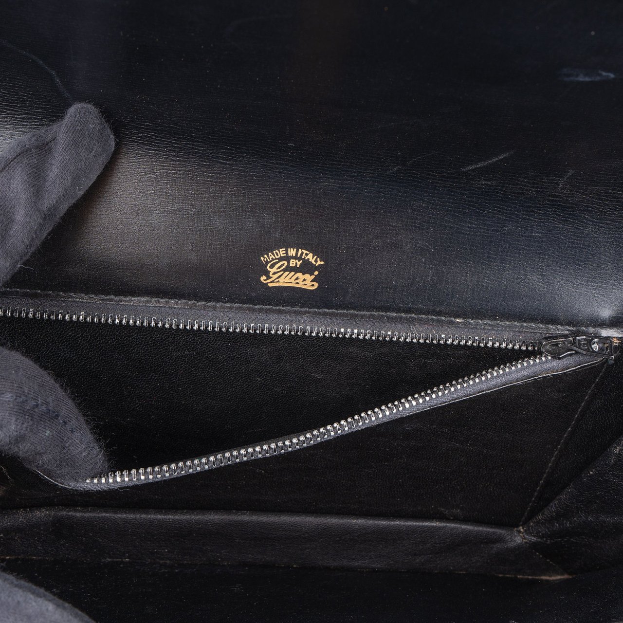 Gucci Gucci Black Leather GG Clutch Bag Zwart