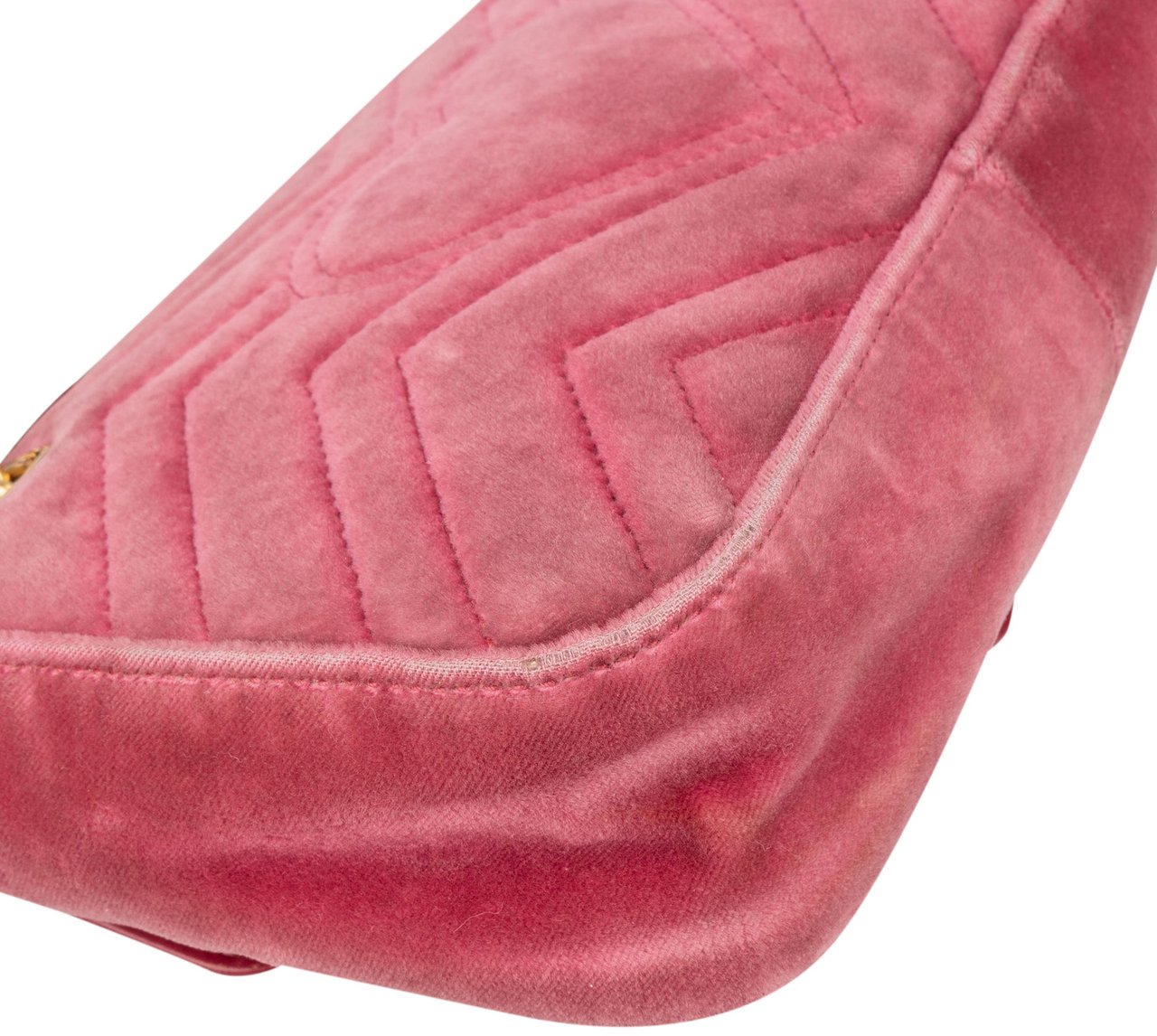 Gucci Gucci Velvet GG Marmont Crossbody Bag Roze