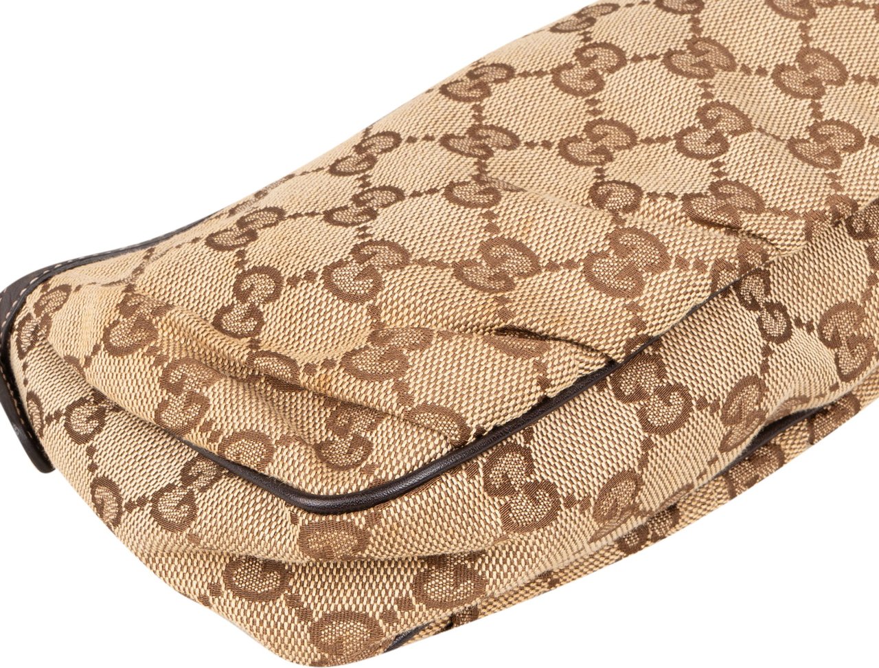 Gucci Gucci GG Monogram Heart Handbag Bruin